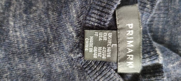 Pull à manches longues taille 42|44 marque Primark bleu marine pour femme, très bon état - photo numéro 6