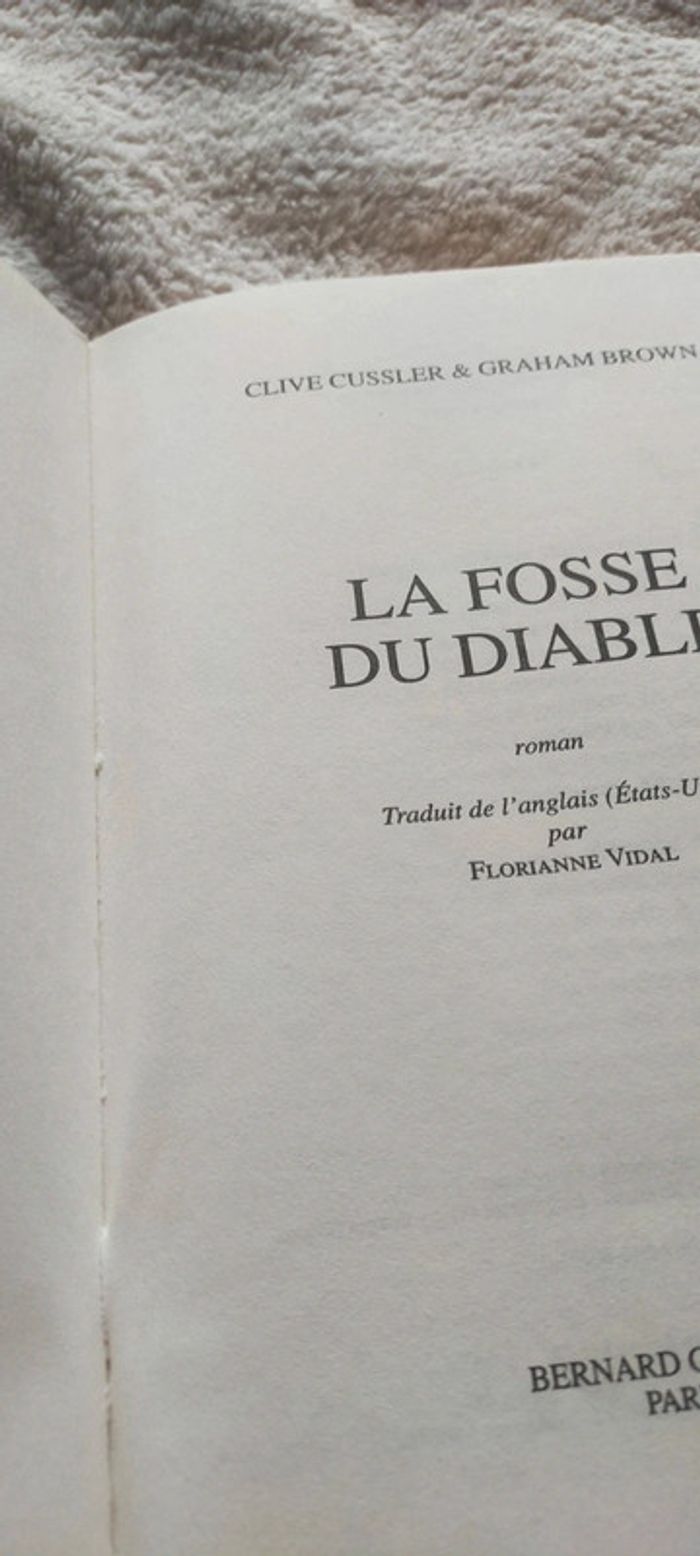La fosse du diable de Clive Cussler - photo numéro 3