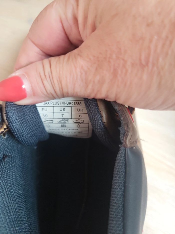 Chaussures - photo numéro 3