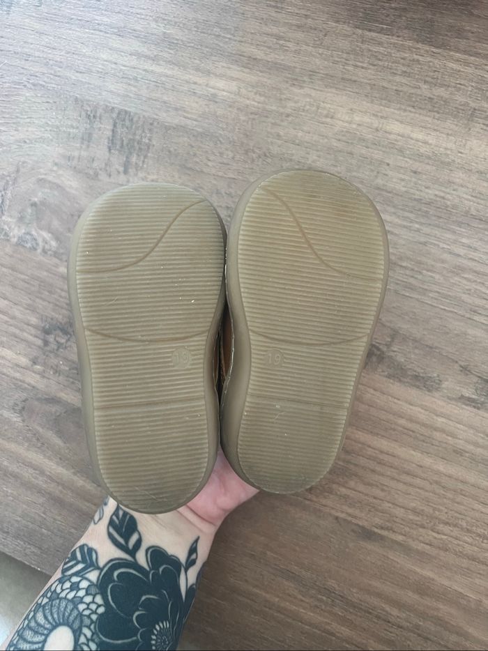 Chaussures premiers pars - photo numéro 3