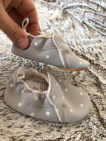 Chausson bébé 16/17 H&M