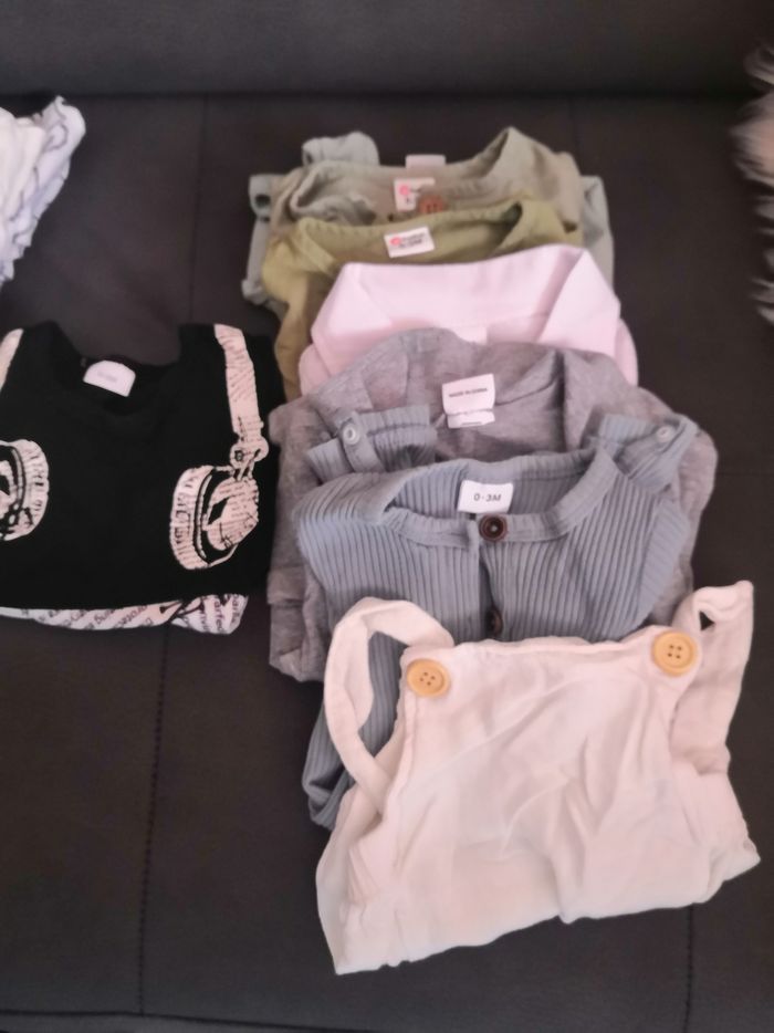 Vêtements bébé 1mois - photo numéro 9