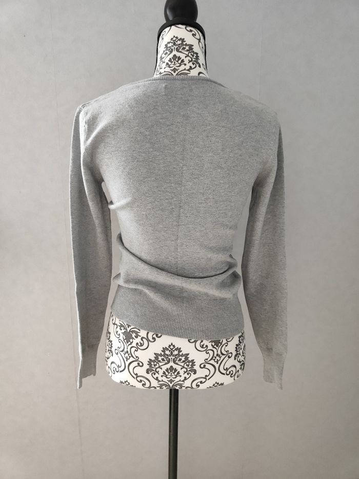 pull gris Yessica - élégant et minimaliste - photo numéro 5