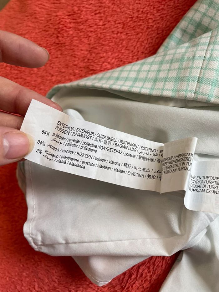 Jupe à carreaux verts et blancs Pull & Bear taille S très bon état - photo numéro 5