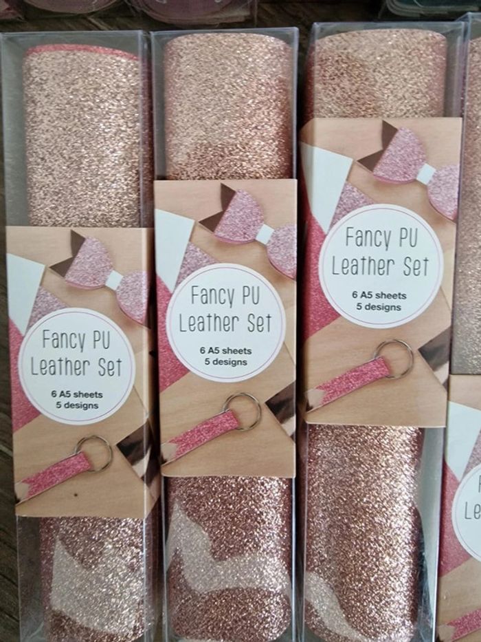 Gros lot scrapbooking - photo numéro 4