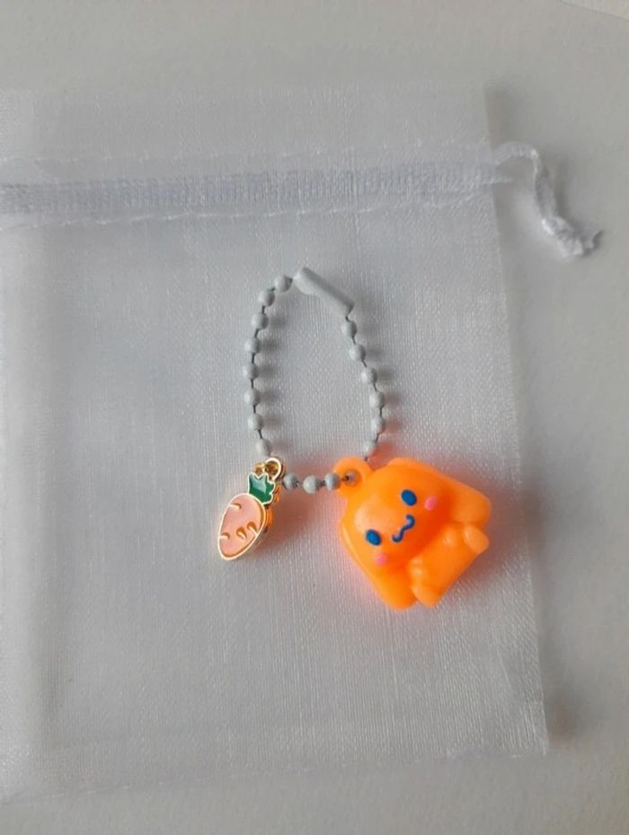 Cinnamoroll orange fluo et carotte - photo numéro 2