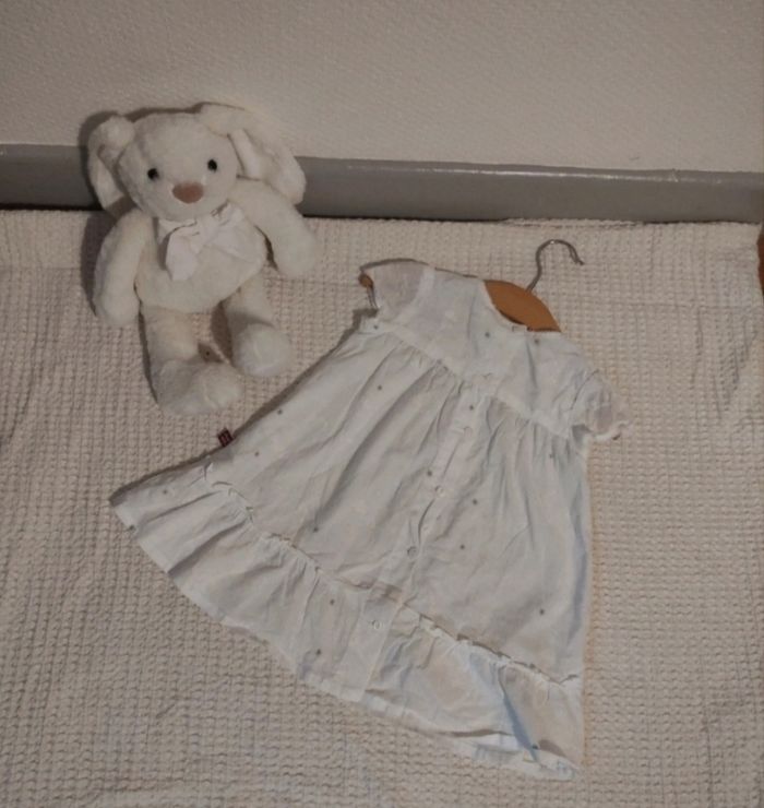 Robe blanche 12 mois - photo numéro 2