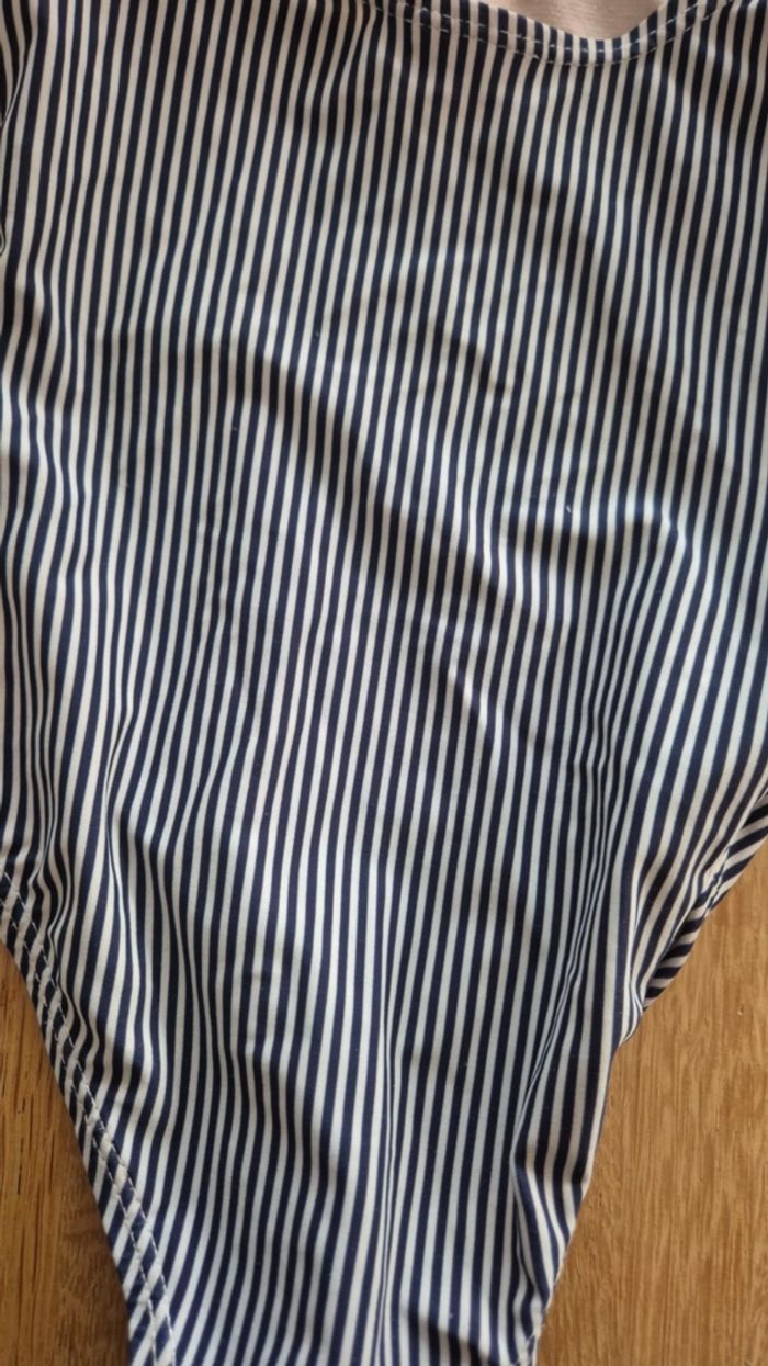 Maillot de bain - photo numéro 2