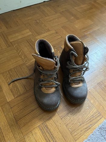 Chaussure de marche pour enfants