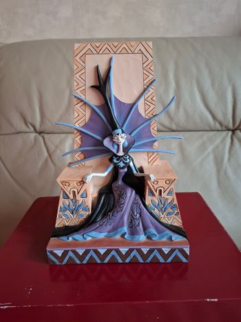 Figurine Yzma Sur Son Trône - Disney Traditions Jim shore