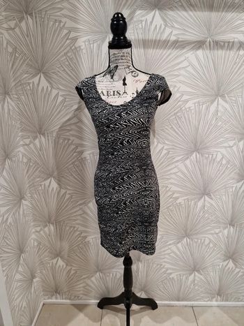 Jolie robe Mim taille 36