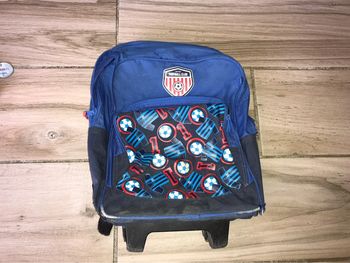 Sac à dos roulettes football club