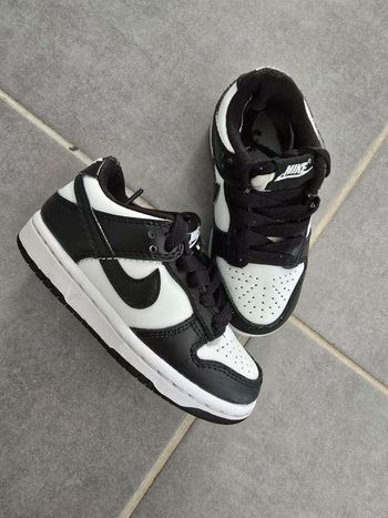 Basket Dunk noir et blanche