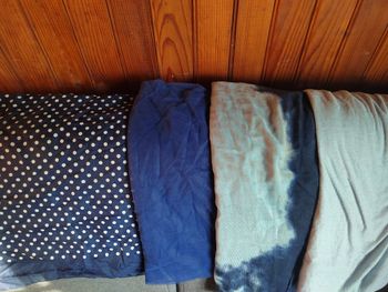 Lot 4 écharpes et foulards