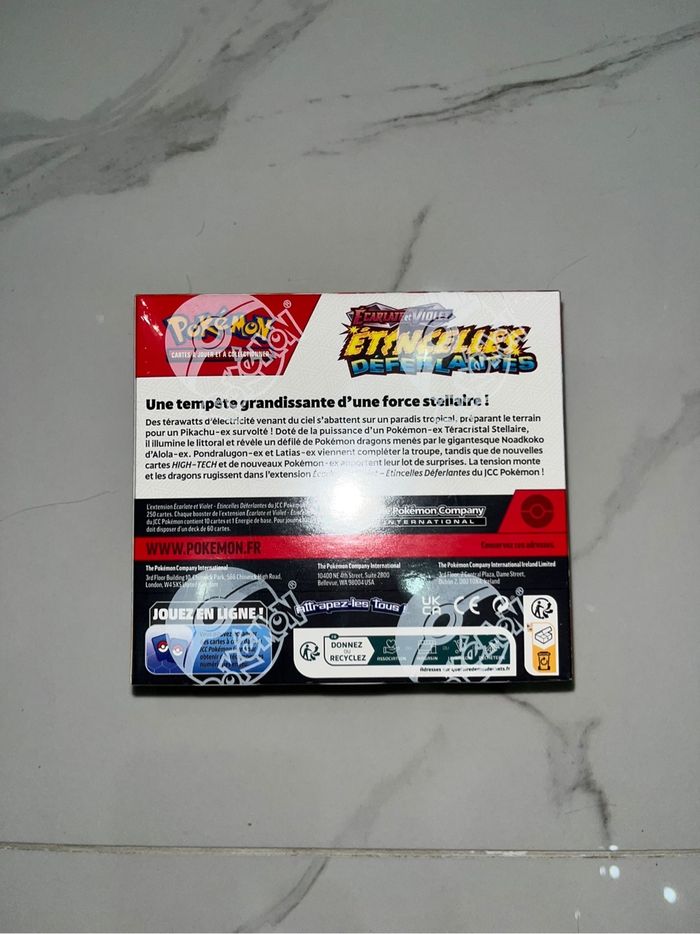 Display Pokémon ev8 étincelles déferlantes - photo numéro 4