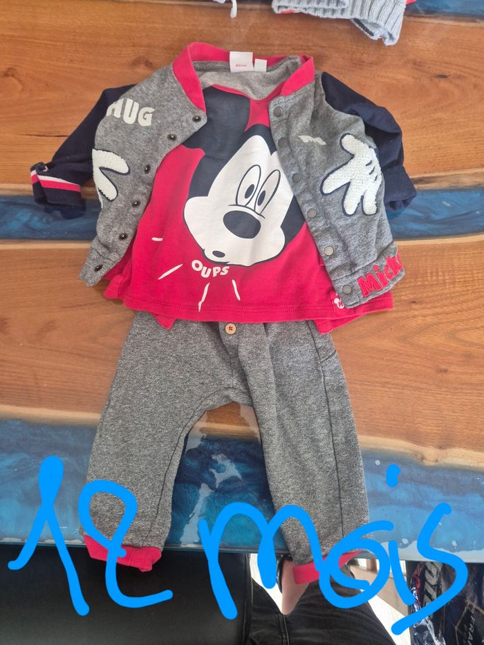 Vêtements bébé 12mois - photo numéro 4