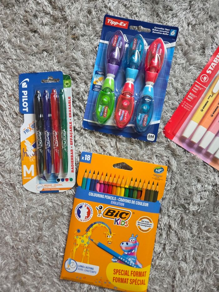Lot fournitures scolaires colle uhu stylo pilot stabilo crayon bois pastel bic tipp ex correcteur - photo numéro 3