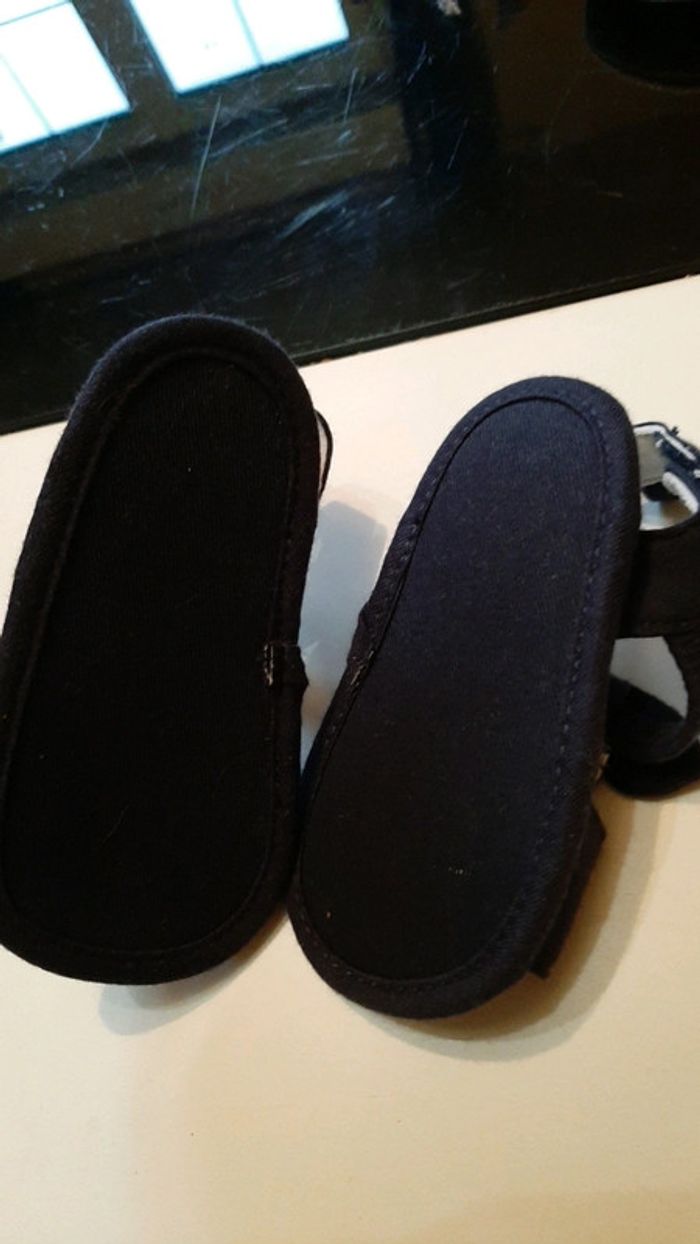 Chaussure 9/12moi - photo numéro 2