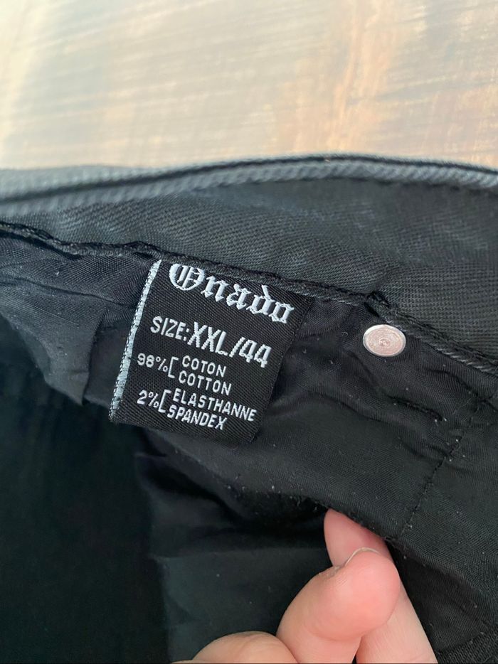 Pantalon noir - photo numéro 2