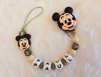 Attache sucette personnalisé en silicone mickey