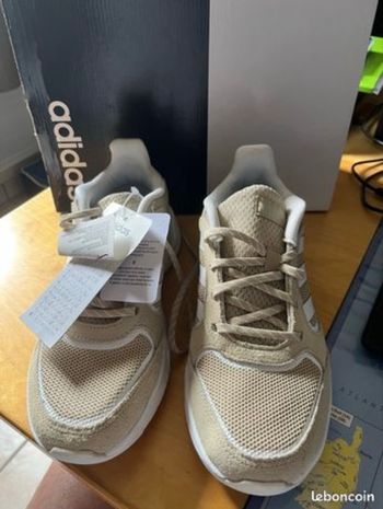 Chaussures De Randonnée Femme Wanabee - T37 - Grises - Imperméables - Bon état