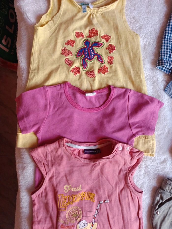 Lot de vêtements fille taille 3a - photo numéro 3