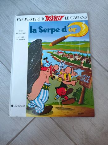 BD Astérix la serpe d'or