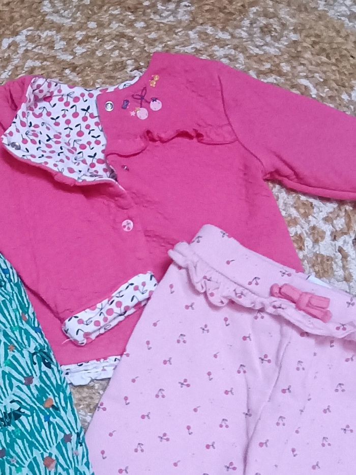 Lot 6 mois - photo numéro 3