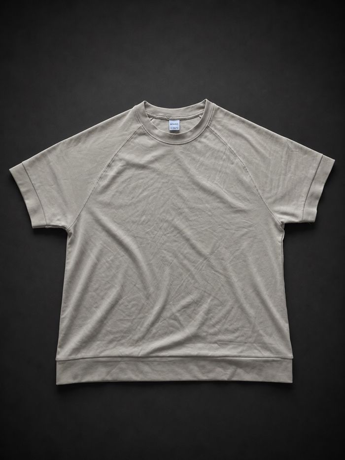 T-shirt Bershka, beige, en M - photo numéro 1