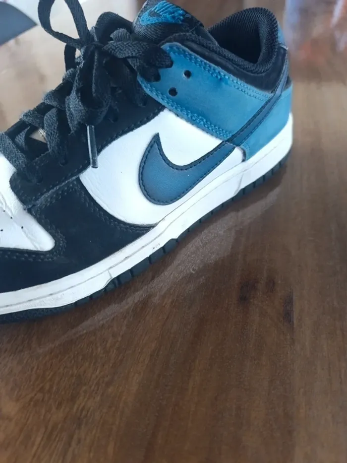 Basket nike dunk low retro T:40.5 - photo numéro 4