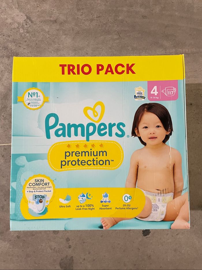 117 couches Pampers Premium Protection T4 (9 à 14 kg)