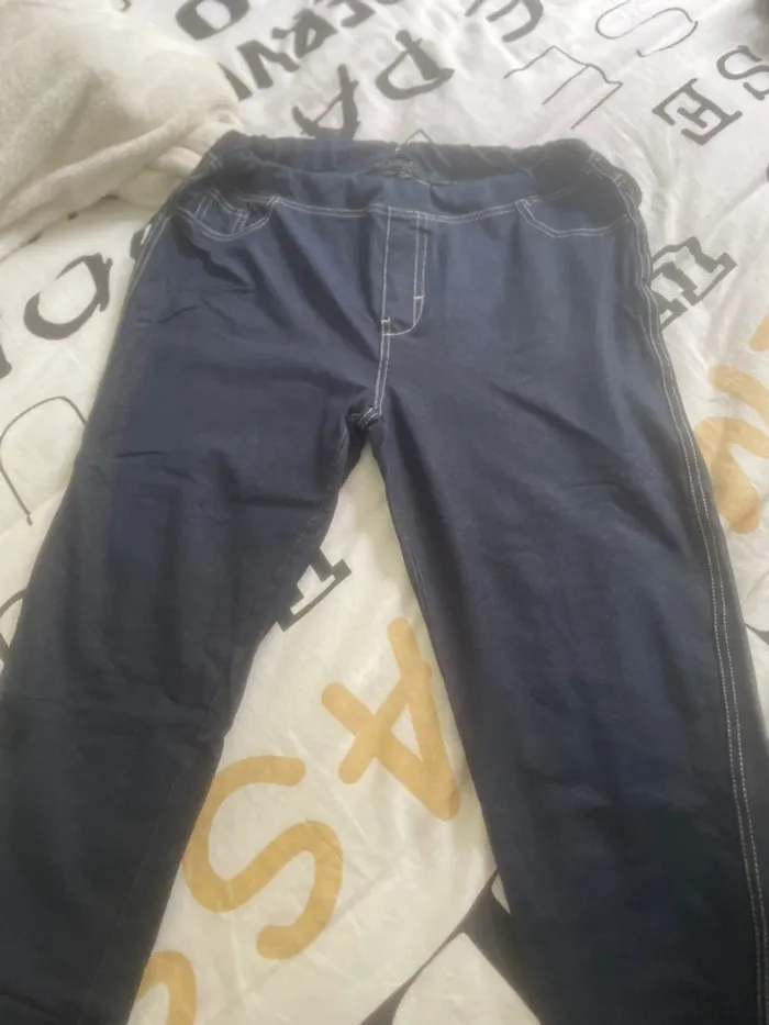 Pantalon effet jean