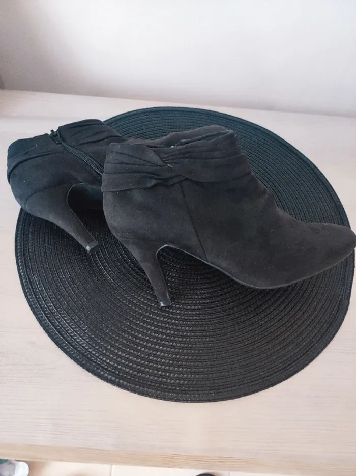 Bottines en daim - photo numéro 2