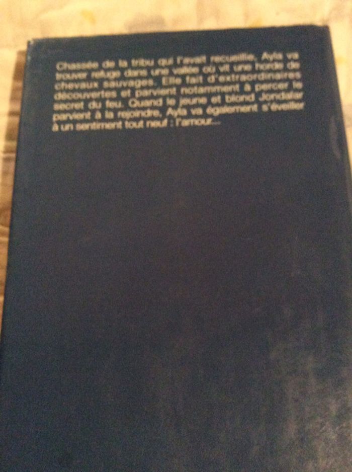 #Jean M. Auel les enfants de la terre - photo numéro 5