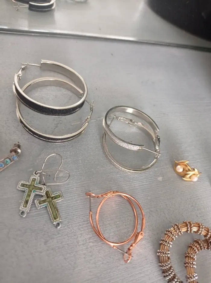 Lot:Boucles/Points d'oreilles, Créole - photo numéro 3