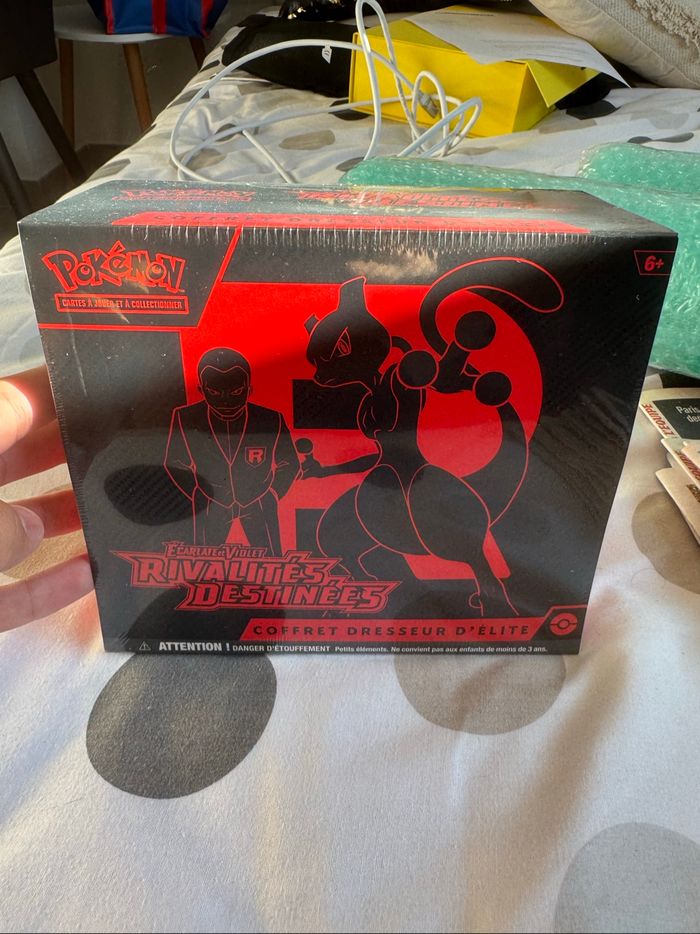 Pokémon etb ev10 rivalités destinées