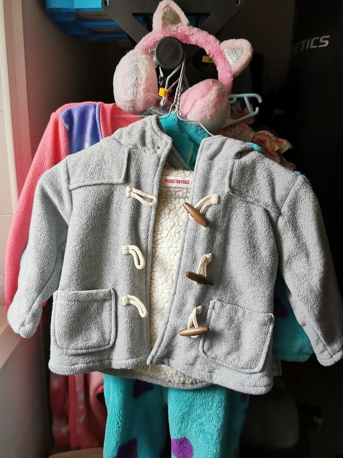 Manteau chaud 23 mois avec capuche petite oreille marque prend ton pouce - photo numéro 1