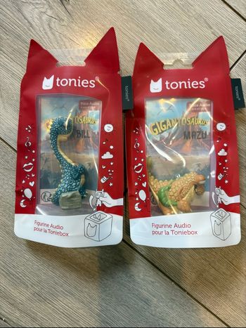 Neuf tonies gigantosaurus 