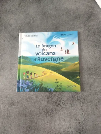 Le dragon des volcans d Auvergne
