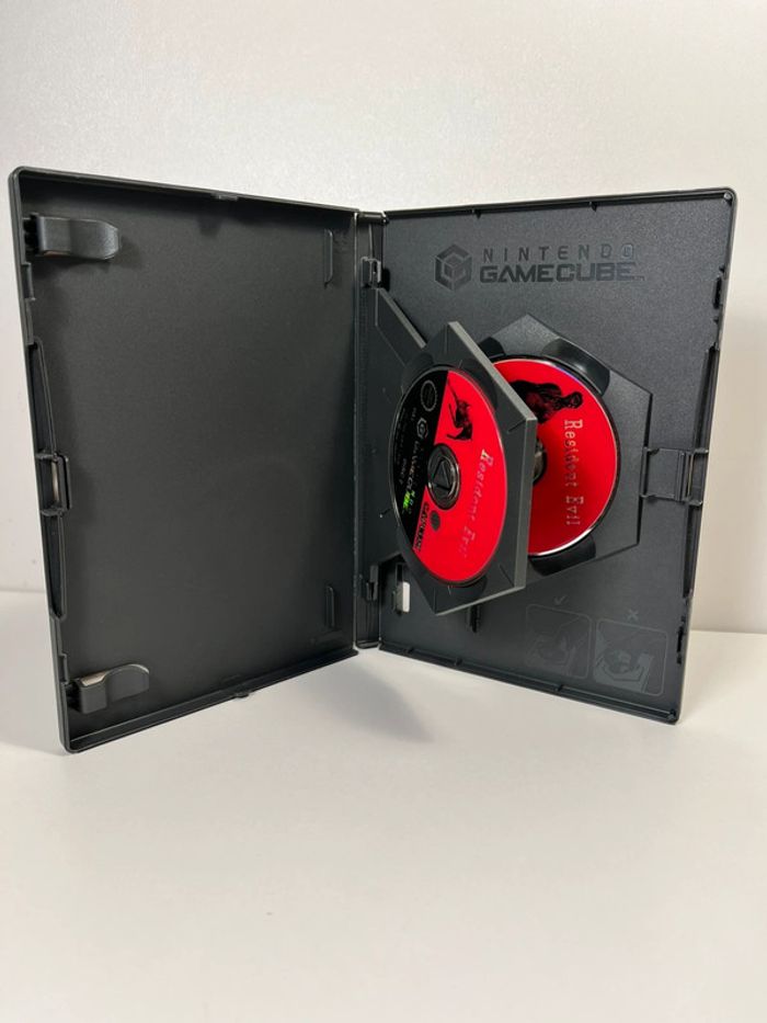 🇫🇷 Resident Evil - Nintendo GameCube PAL Fr - photo numéro 3