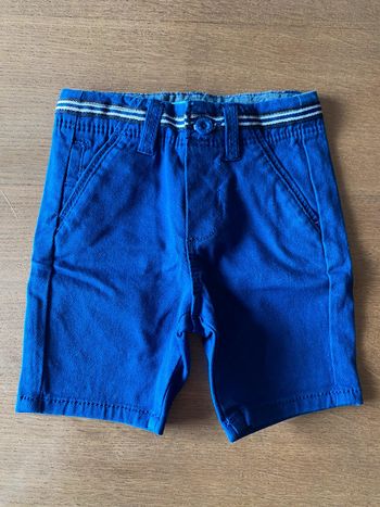 Short bleu roi