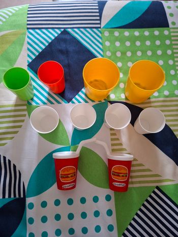 Lot verres pour dînette 