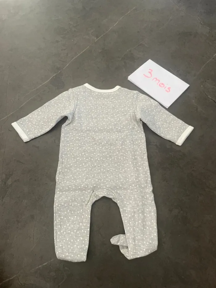Pyjamas - photo numéro 2