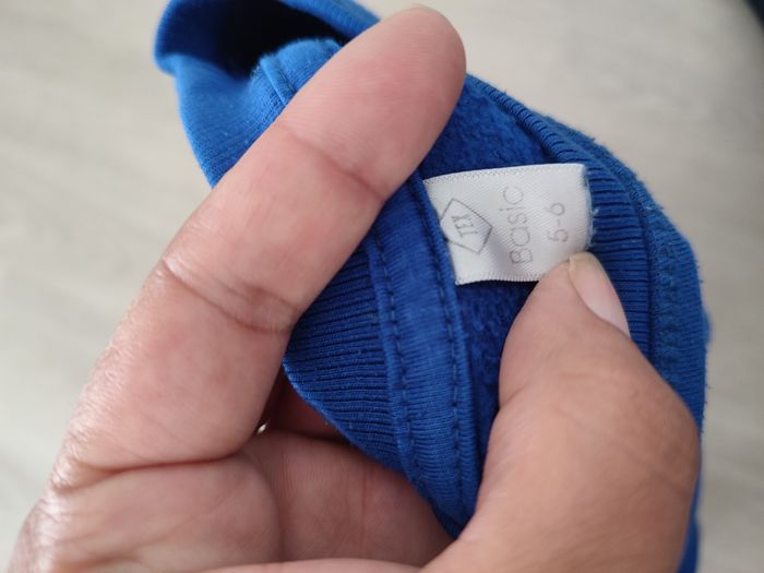 Pull bleu - photo numéro 4