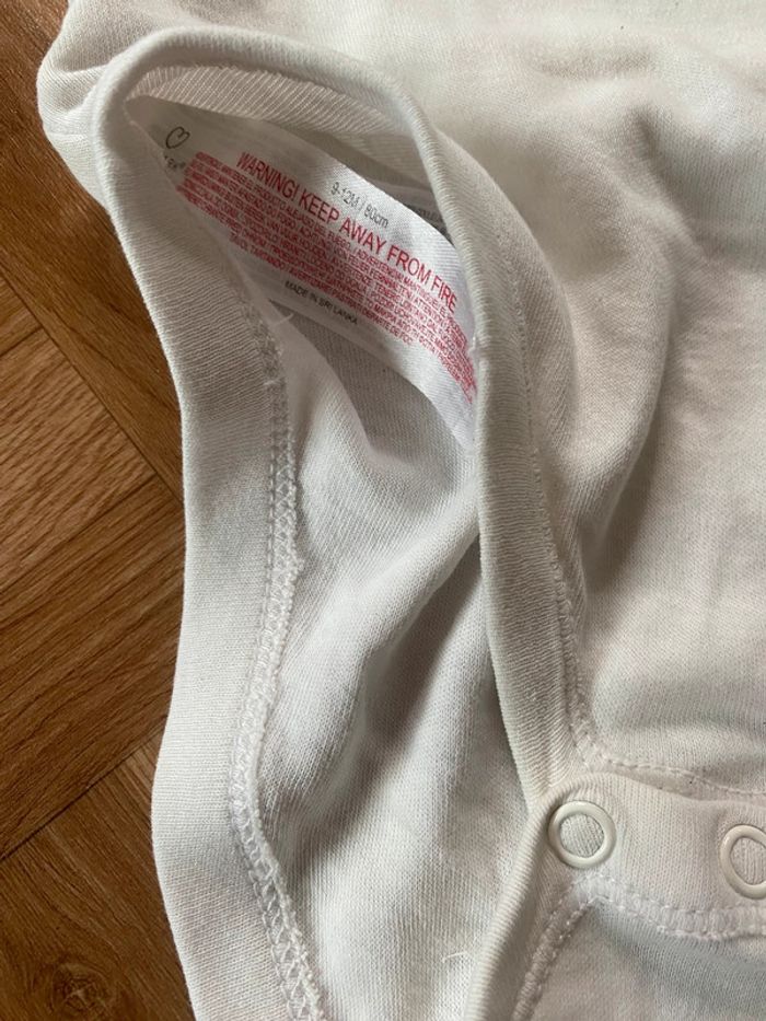 Lot de 2 body à manches longues blanc taille 9/12 mois Primark - photo numéro 2