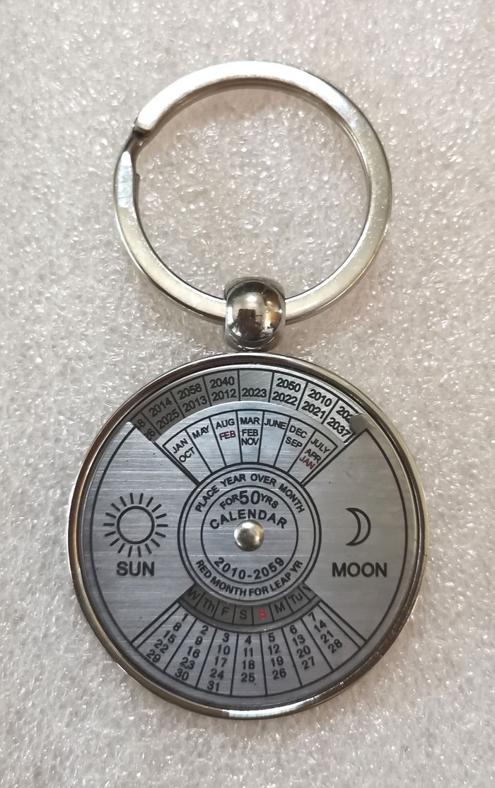 Porte clé "Calendrier annuel" - photo numéro 3