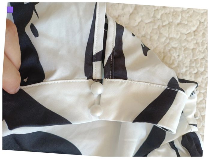 Crop top manches longues noir et blanc imprimé abstrait arty y2k - photo numéro 7