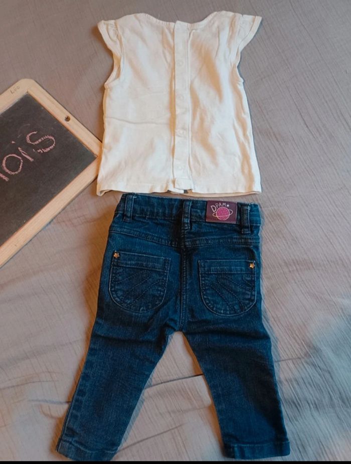 Lot jean et t-shirt taille 6 mois en très bon état - photo numéro 4