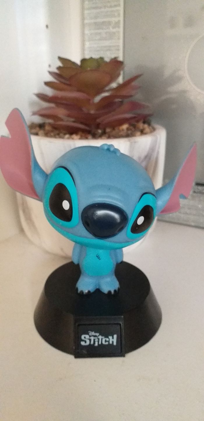 Figurine lumineuse - photo numéro 2