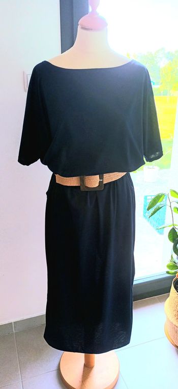 Robe longue manches courtes tombantes